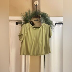 Crop T-Shirt